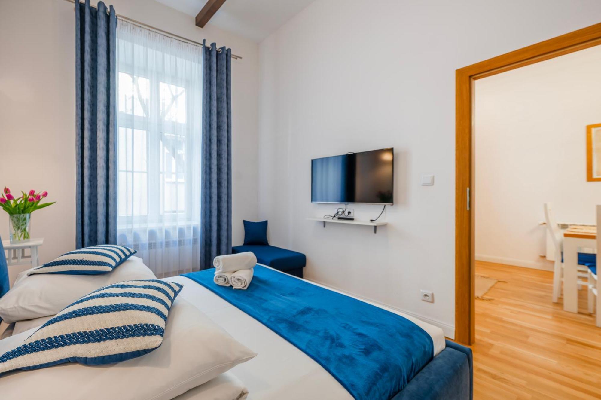 Wenecja Parking Gratis Moxy Te&Am Cracow Apartment Krakow Exterior photo